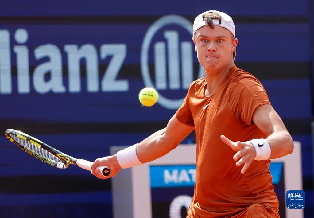 教练急功近 教练急功近