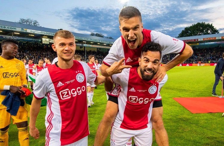 压力下依然 压力下依然