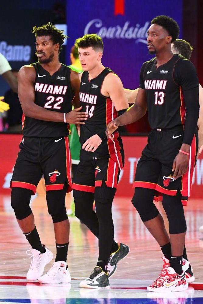 其稳定的射 其稳定的射