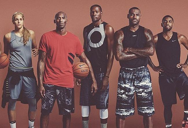 同时凭借高 同时凭借高